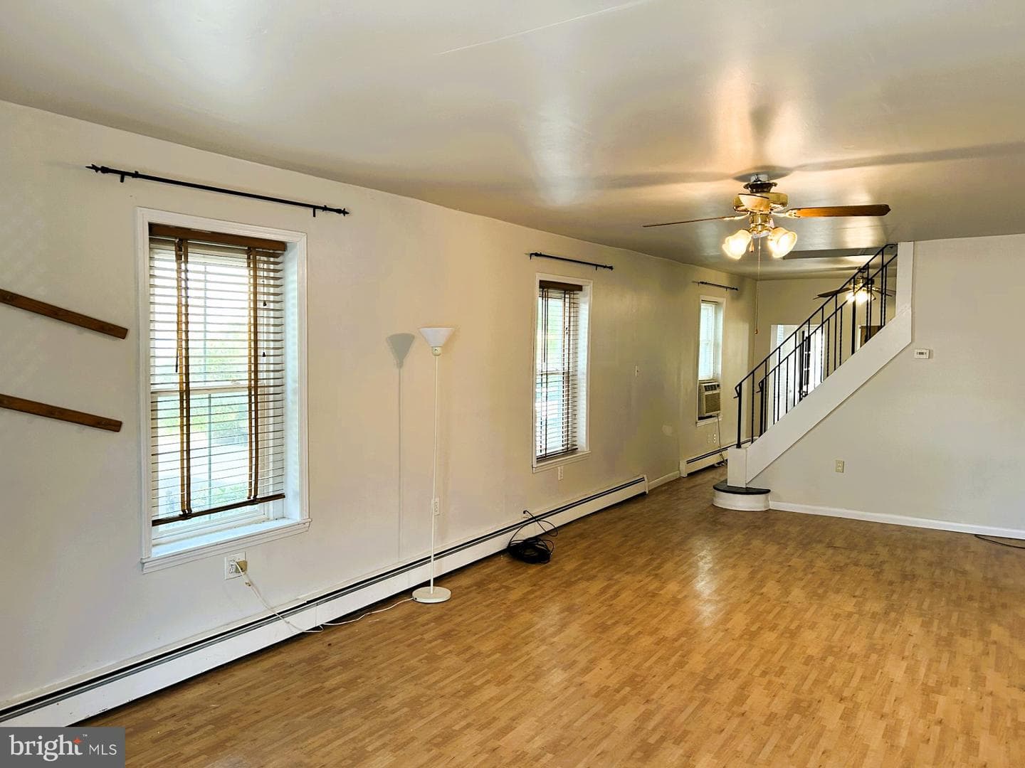 150 Forrest Avenue photo 11