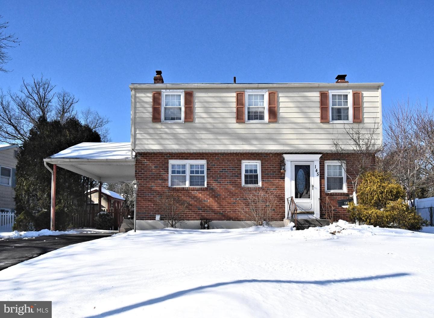 145 Colonial photo 2