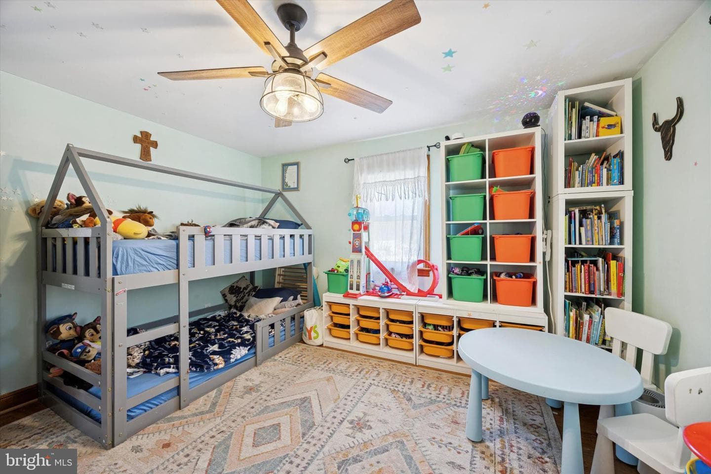 2951 N Charlotte Street photo 16