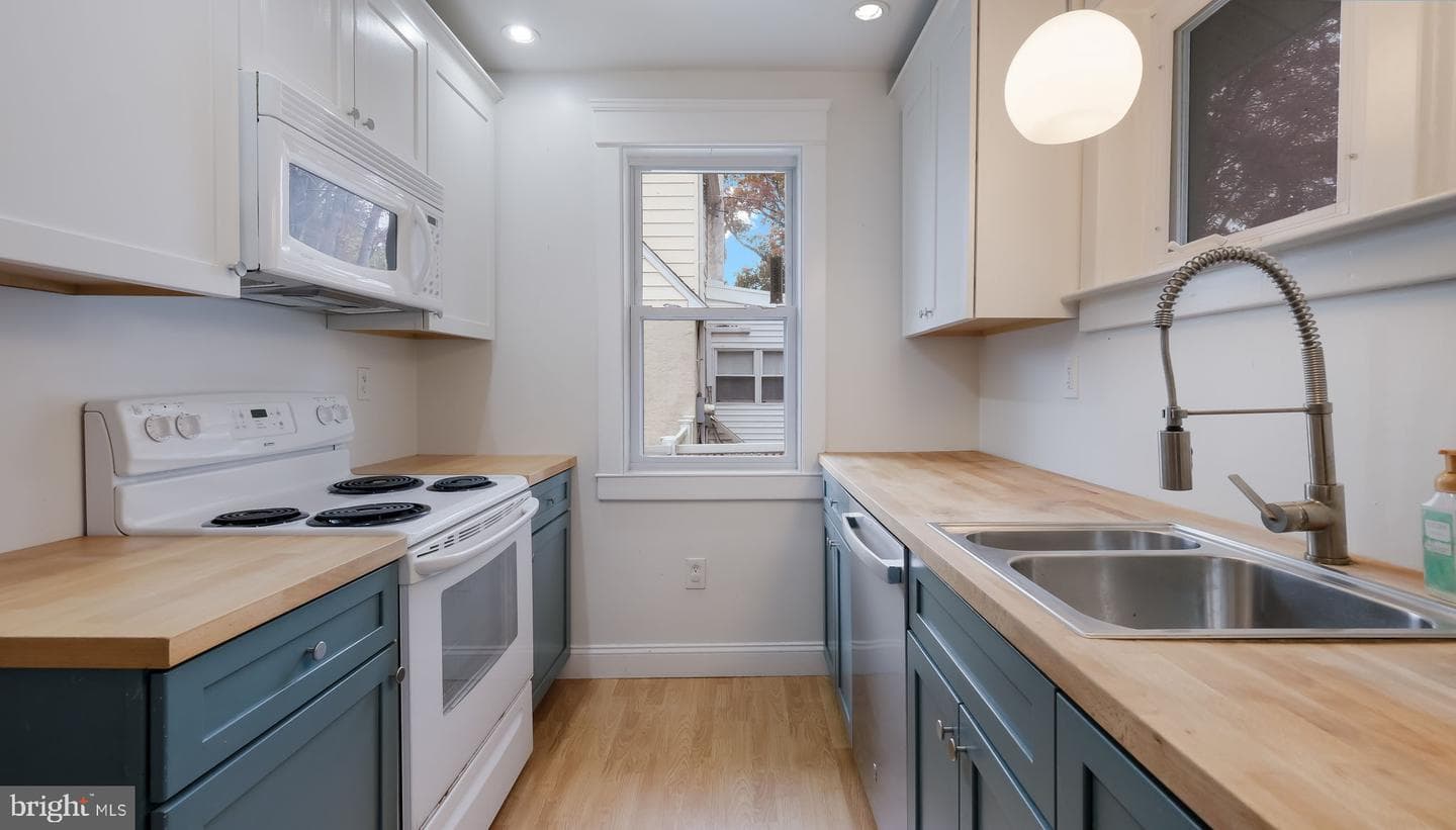 315 Krewson Terrace photo 12