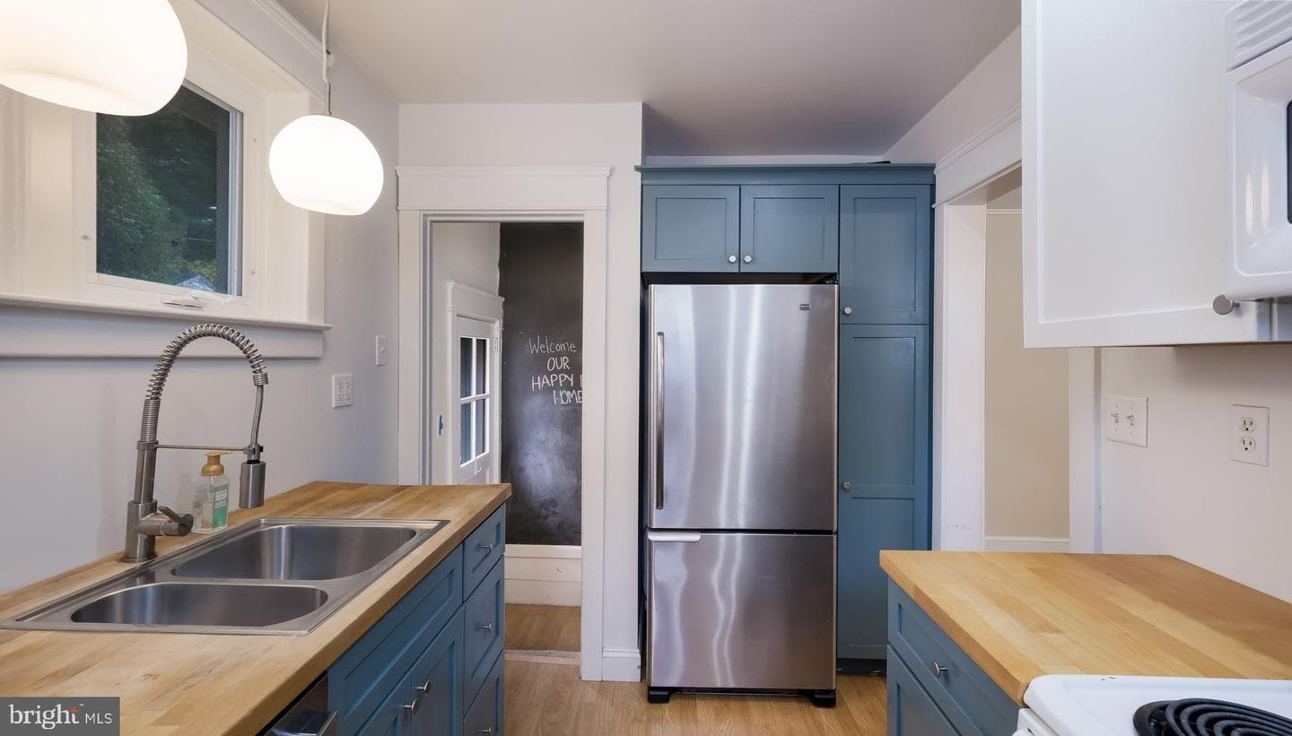 315 Krewson Terrace photo 13