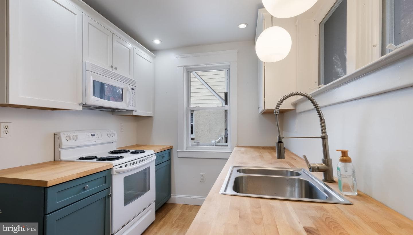 315 Krewson Terrace photo 14