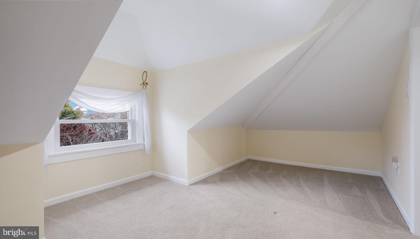 315 Krewson Terrace photo 18