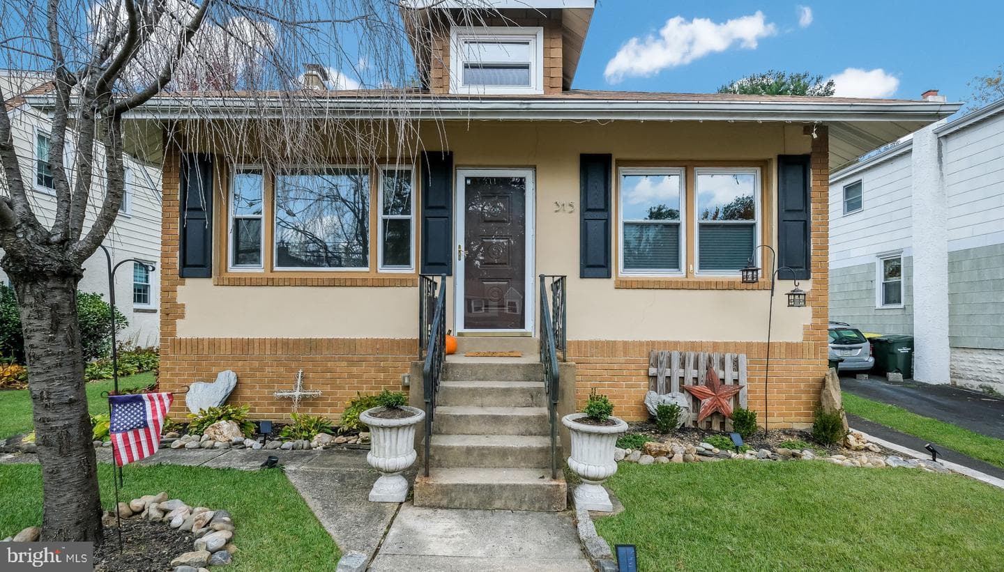 315 Krewson Terrace photo 3
