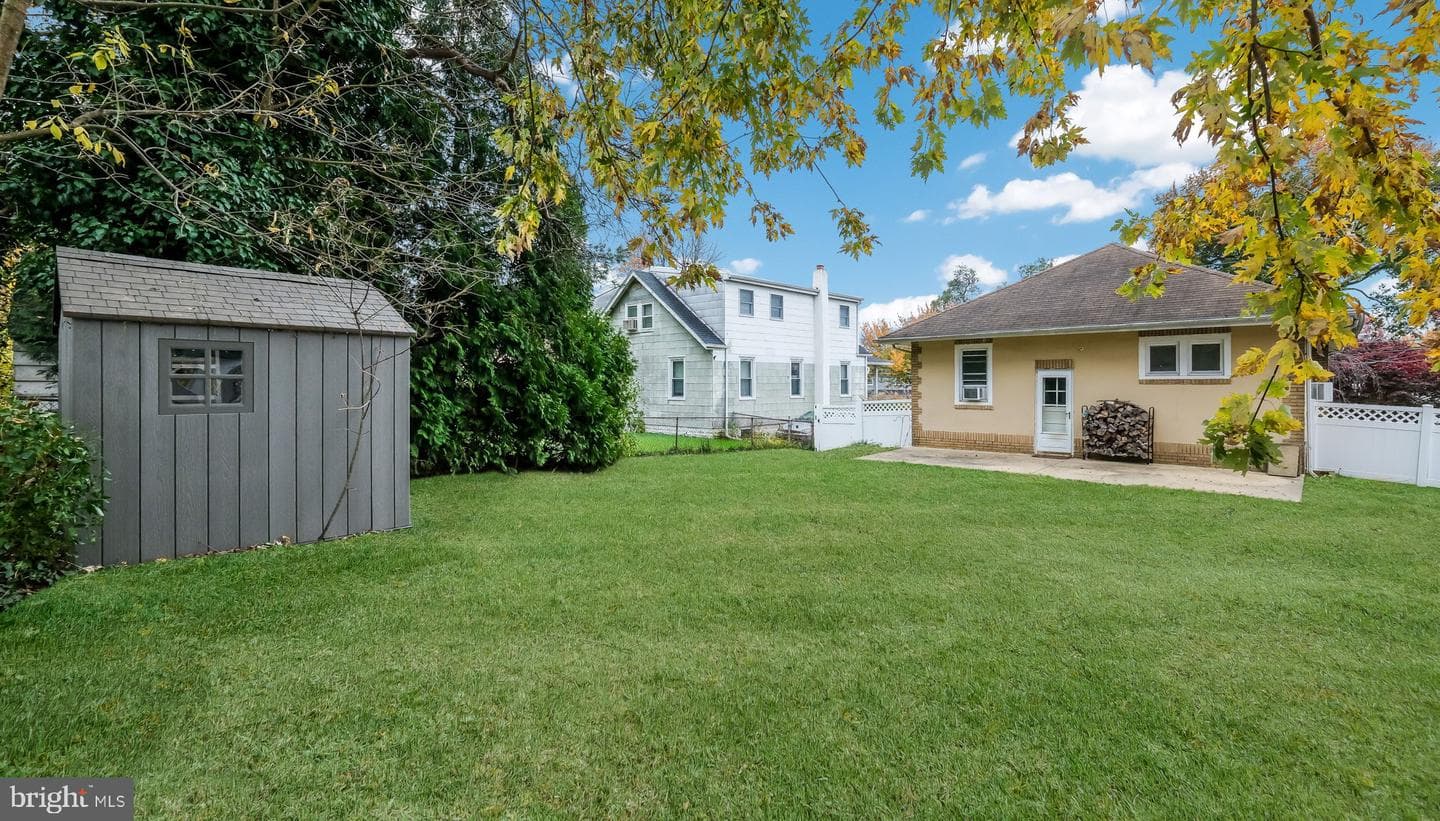 315 Krewson Terrace photo 32