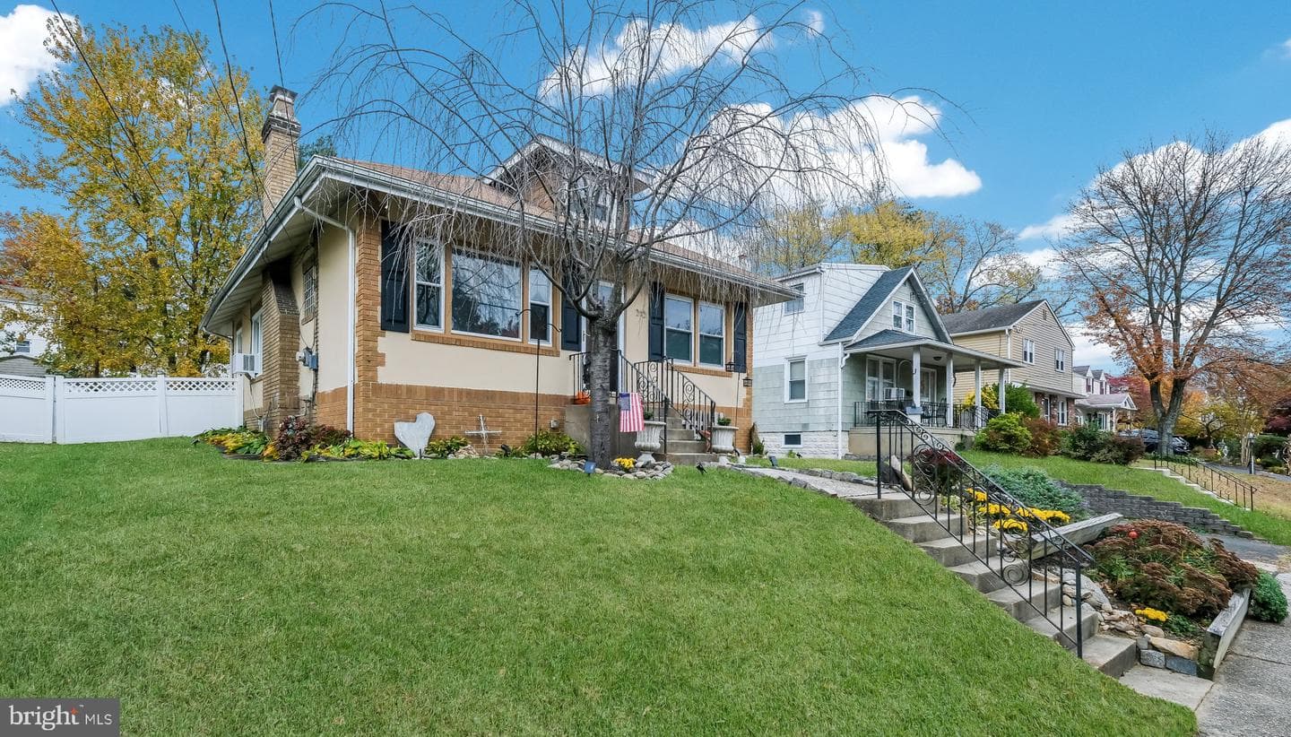 315 Krewson Terrace photo 4