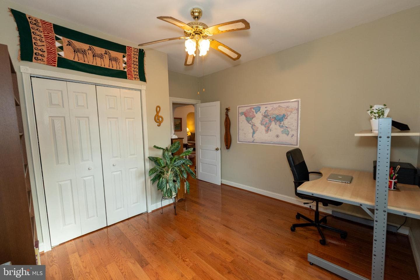 44 Adams Avenue photo 23