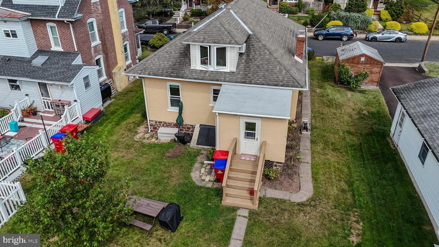 44 Adams Avenue photo 39