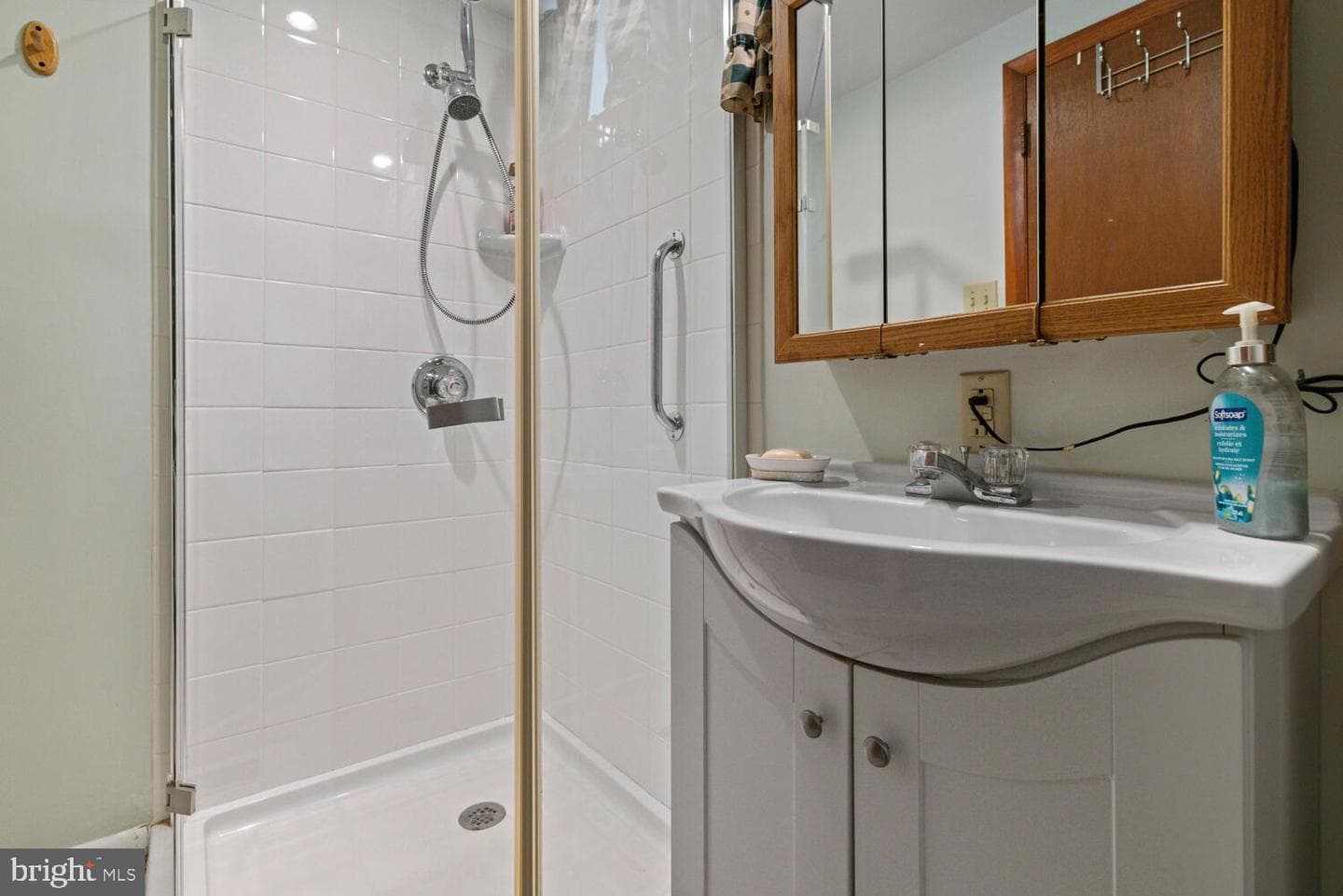 8312 Jenkintown Road photo 28