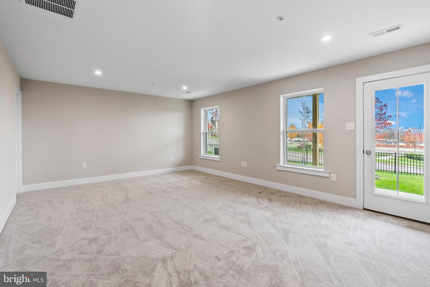 105 Higher Rock Court photo 23