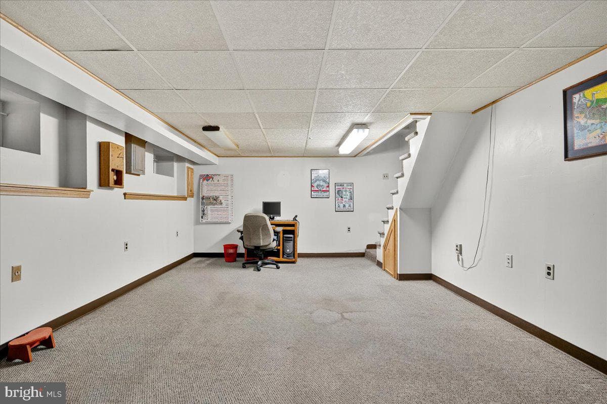 809 Stanbridge Street photo 23
