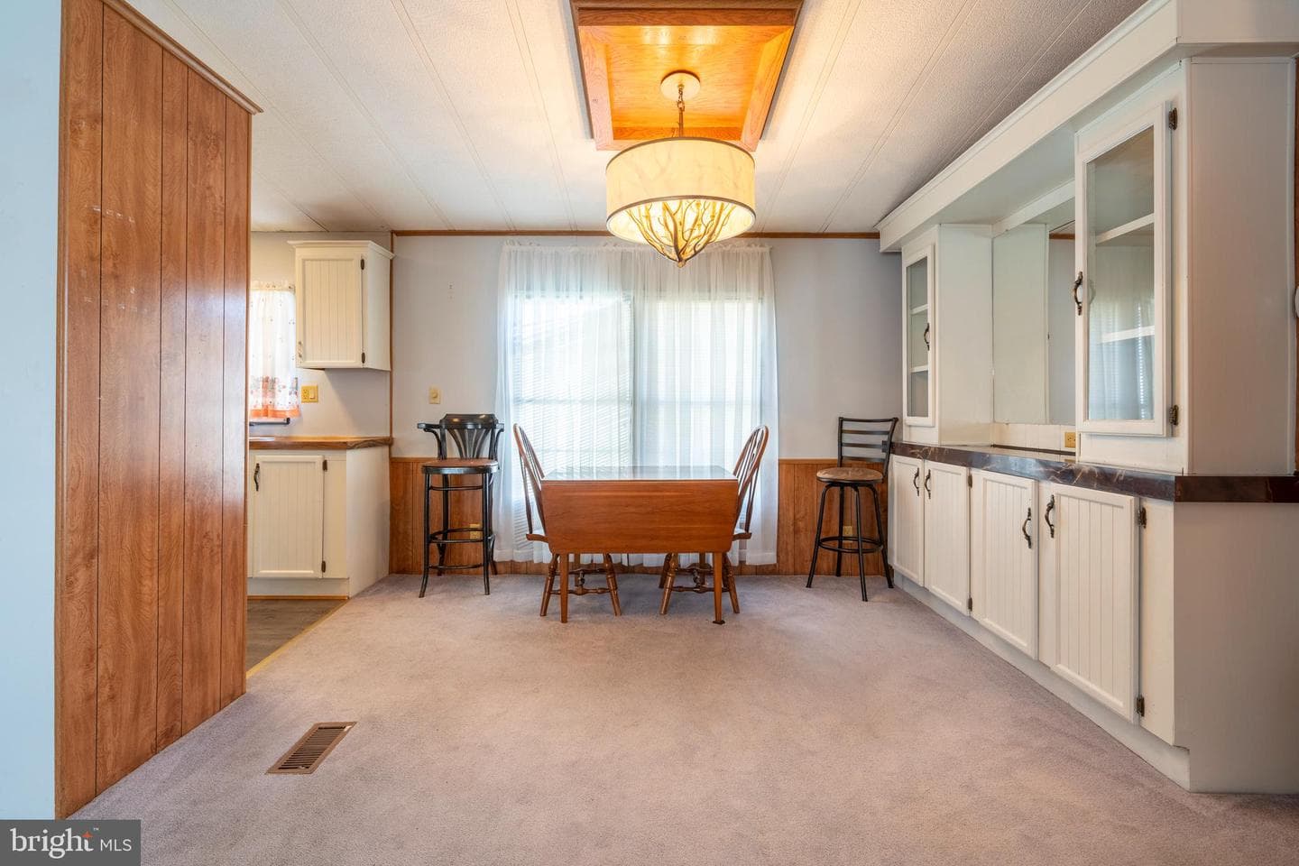 225 Cherrywood Court photo 7