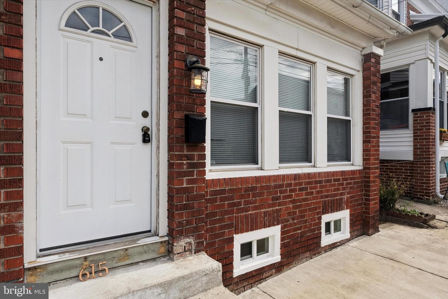 615 Green Street photo 2