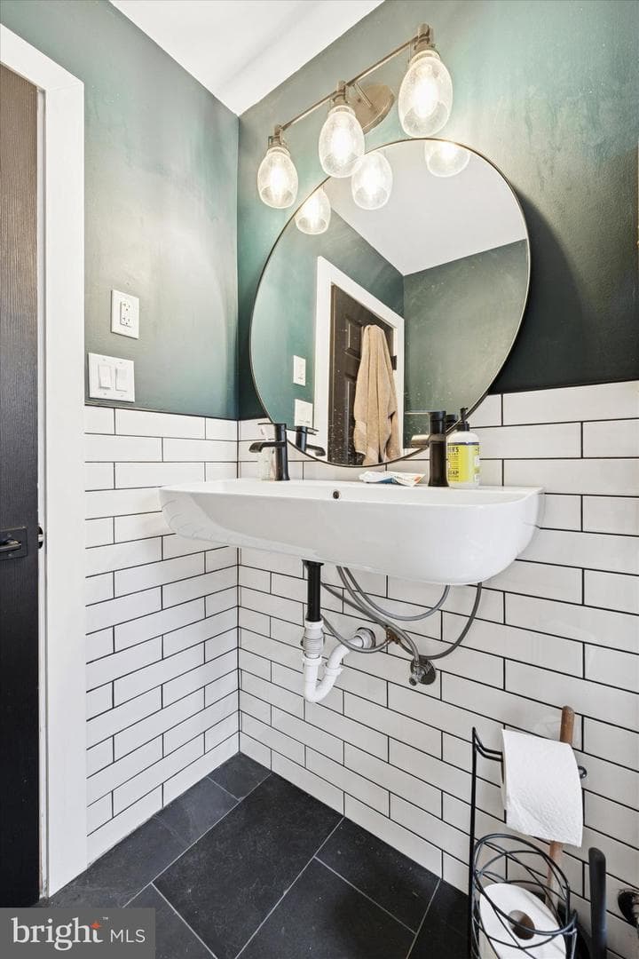 615 Green Street photo 23