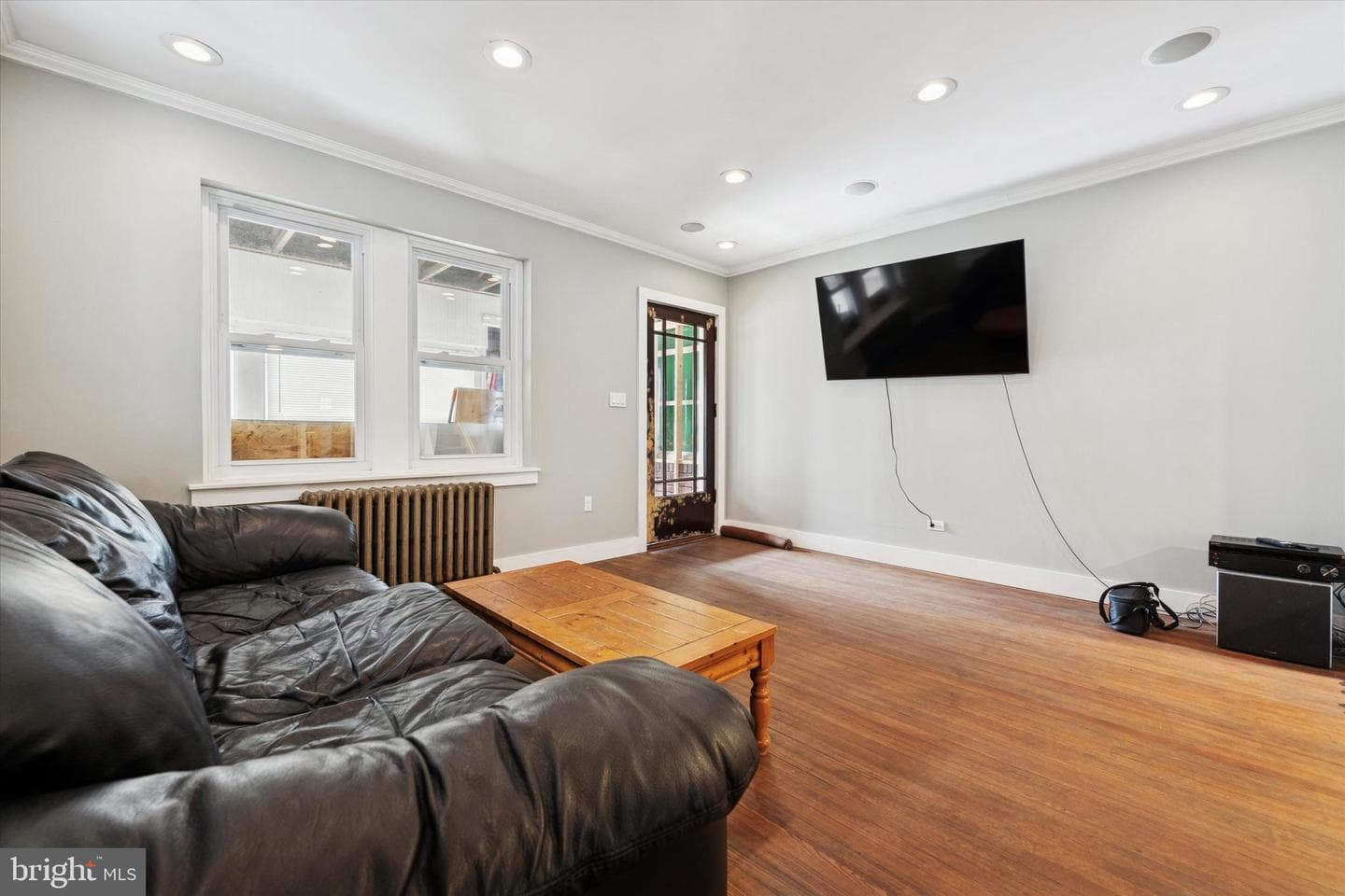 615 Green Street photo 3