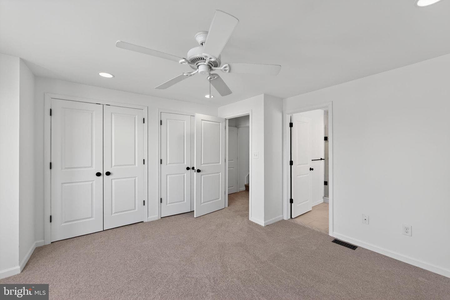 17 Merion Avenue photo 14