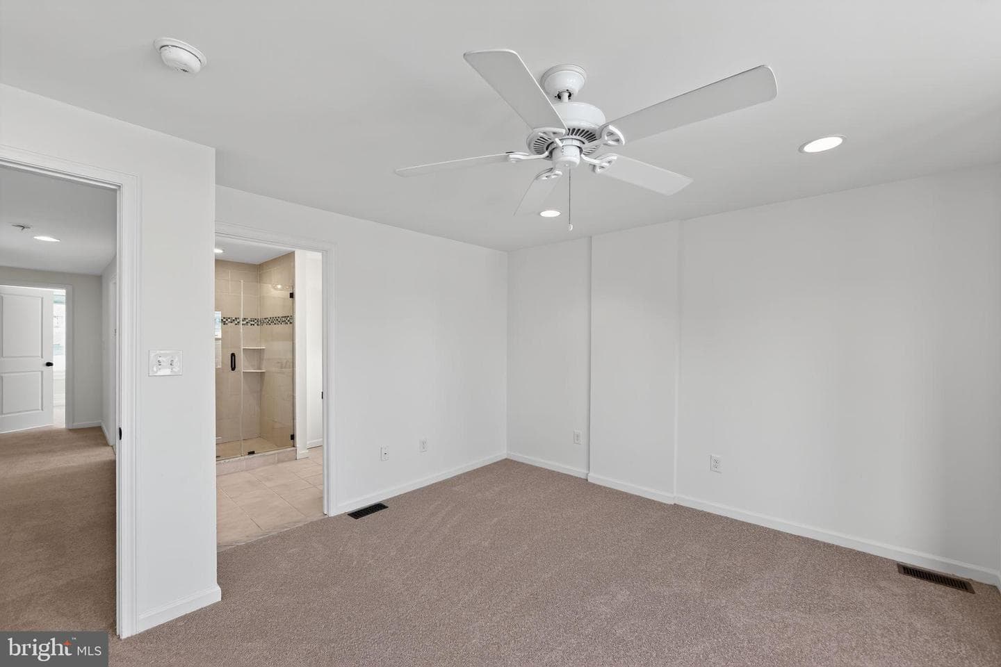 17 Merion Avenue photo 15