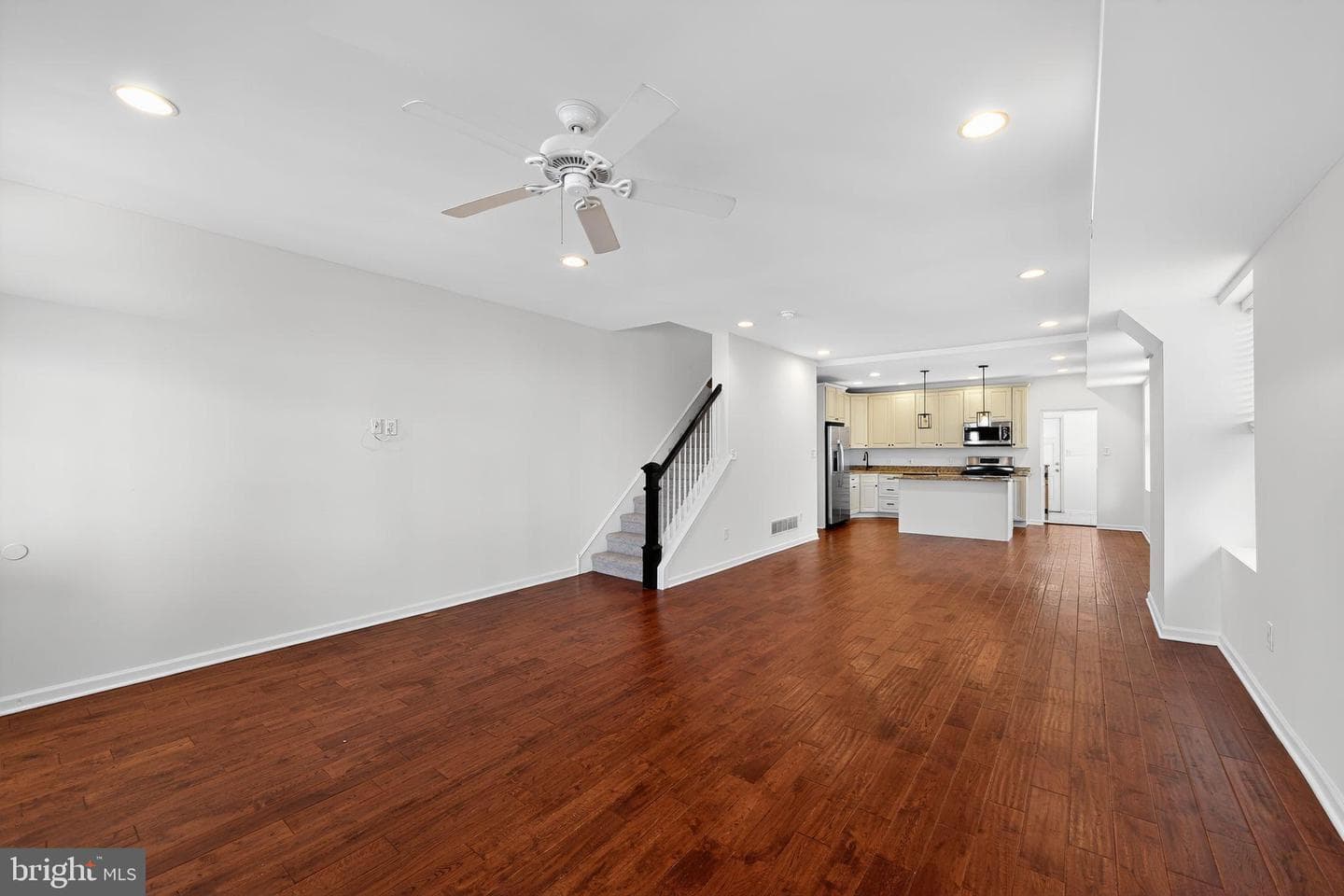 17 Merion Avenue photo 6
