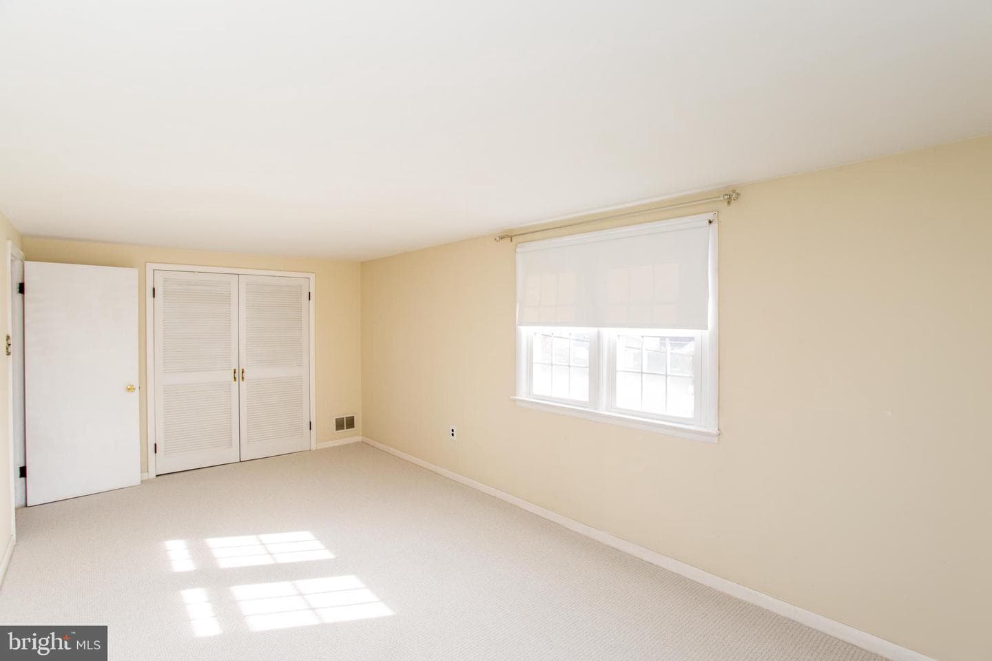 700 Warren Street photo 19