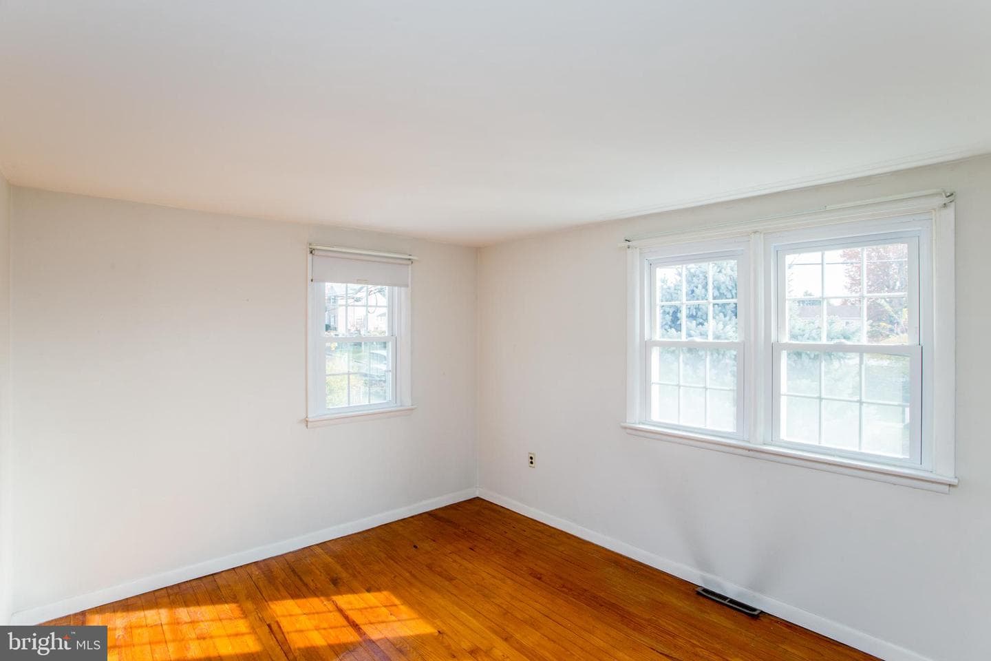 700 Warren Street photo 28