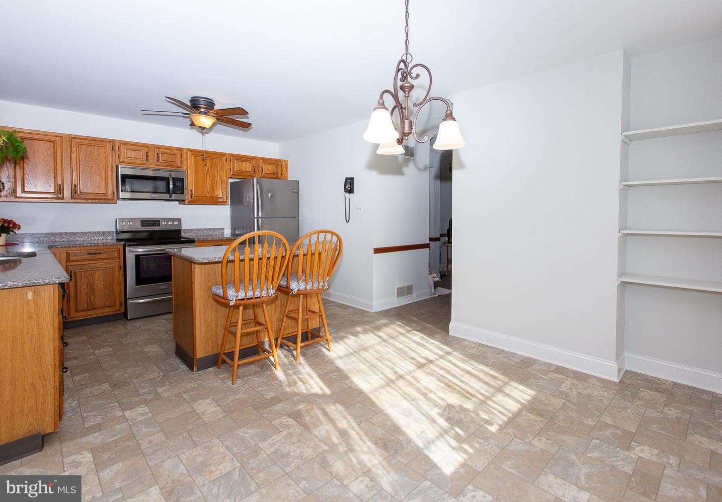 314 Jefferson Court photo 12