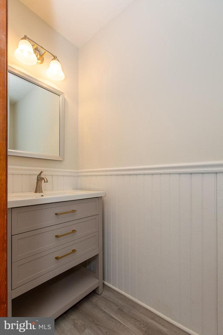 314 Jefferson Court photo 14