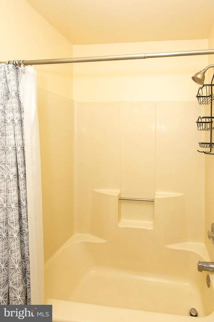 314 Jefferson Court photo 22