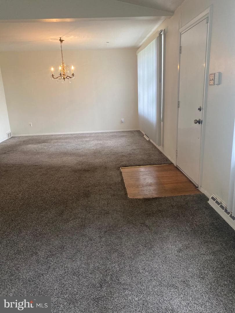 155 N Highland Ave photo 4