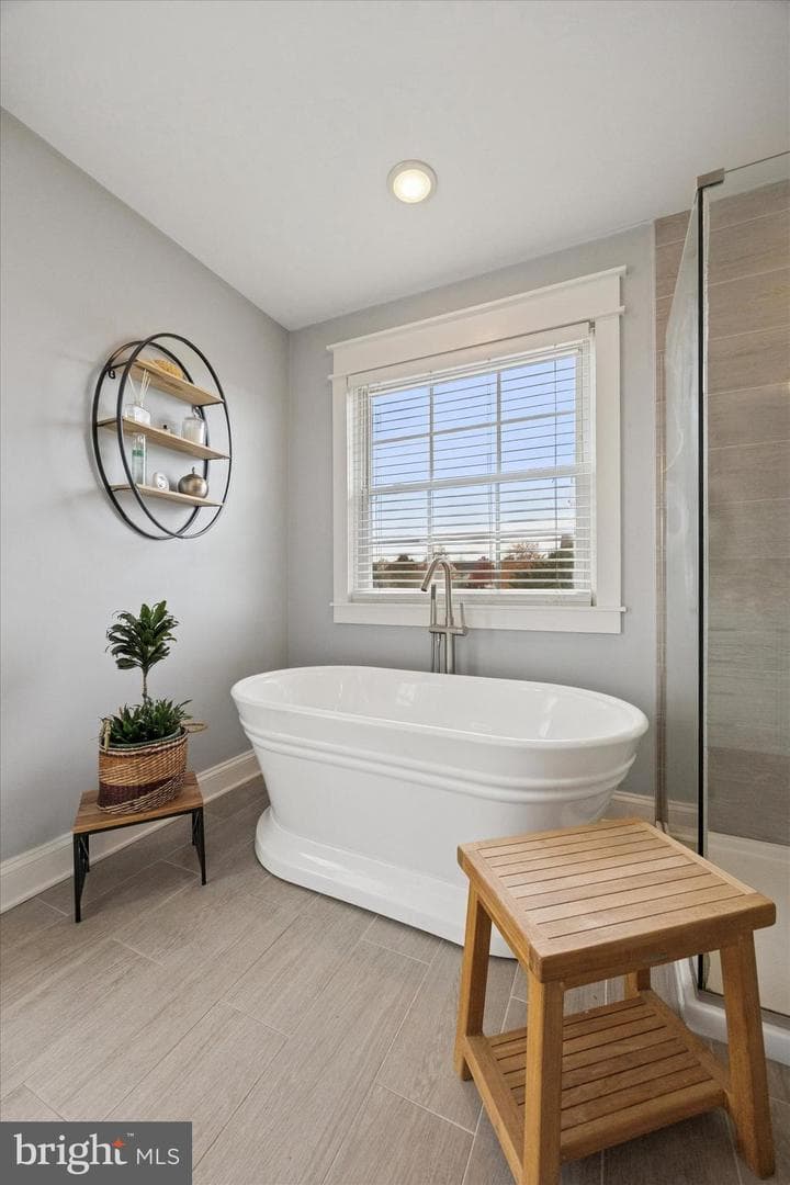 45 Tanglewood Drive photo 32