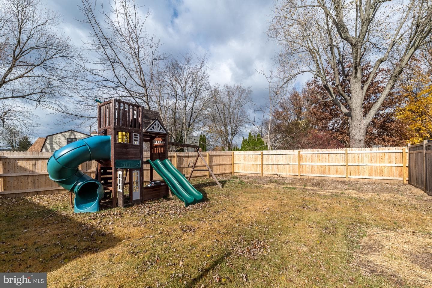 220 Pennbrook Avenue photo 28