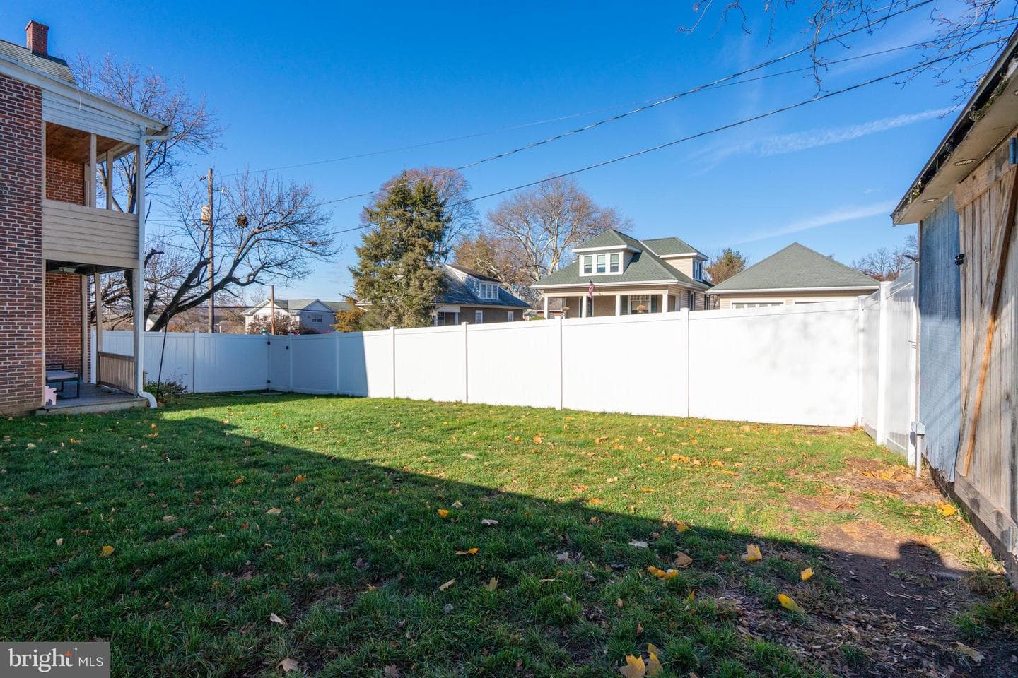 202 Dotts Street photo 43