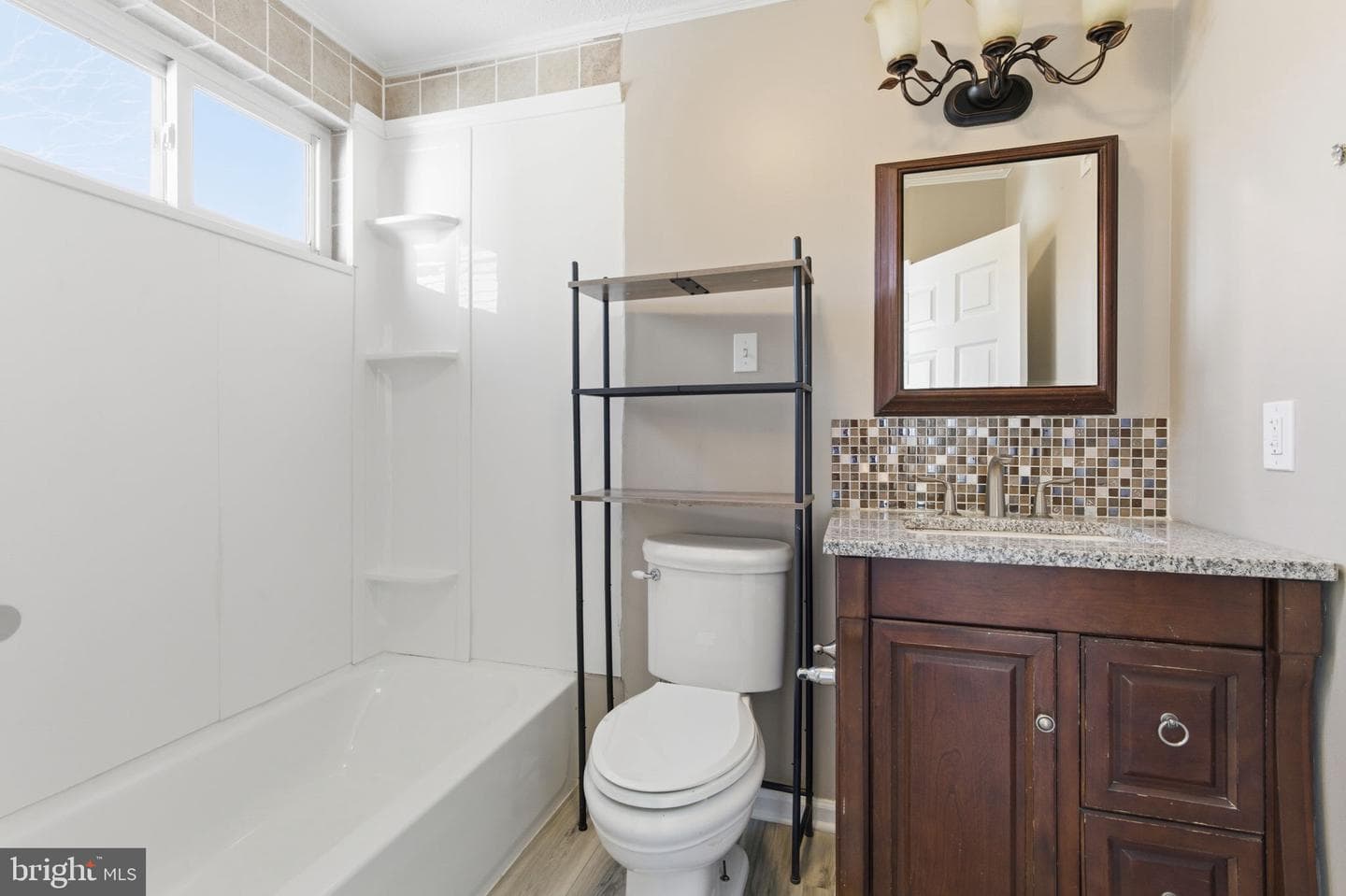 317 Beecher Avenue photo 14