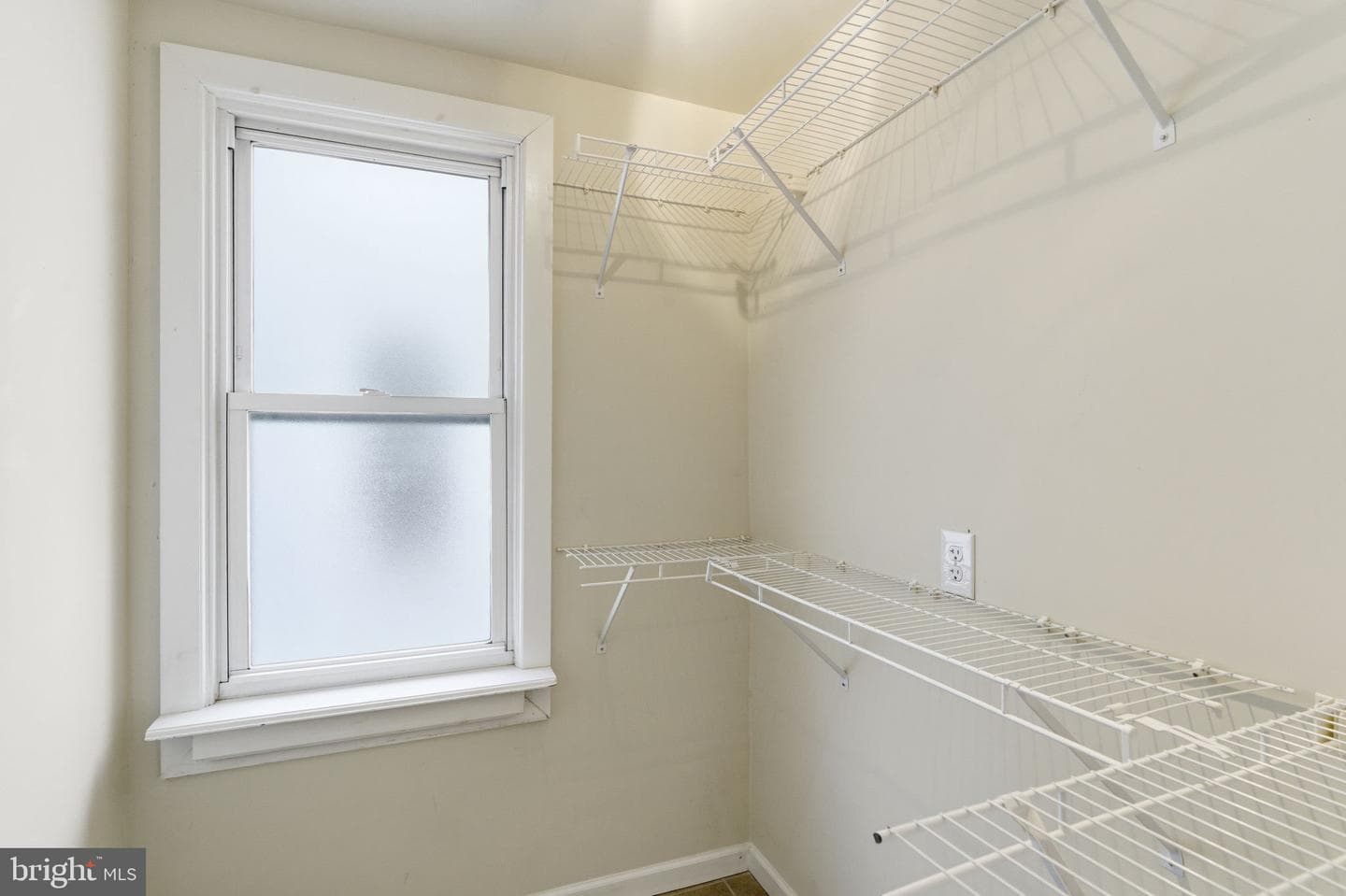 317 Beecher Avenue photo 15
