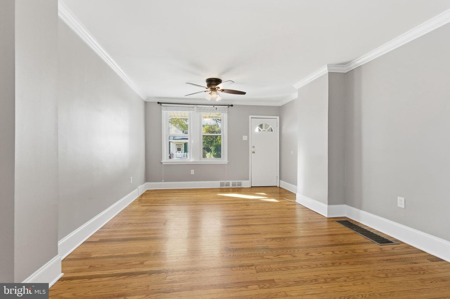 317 Beecher Avenue photo 5