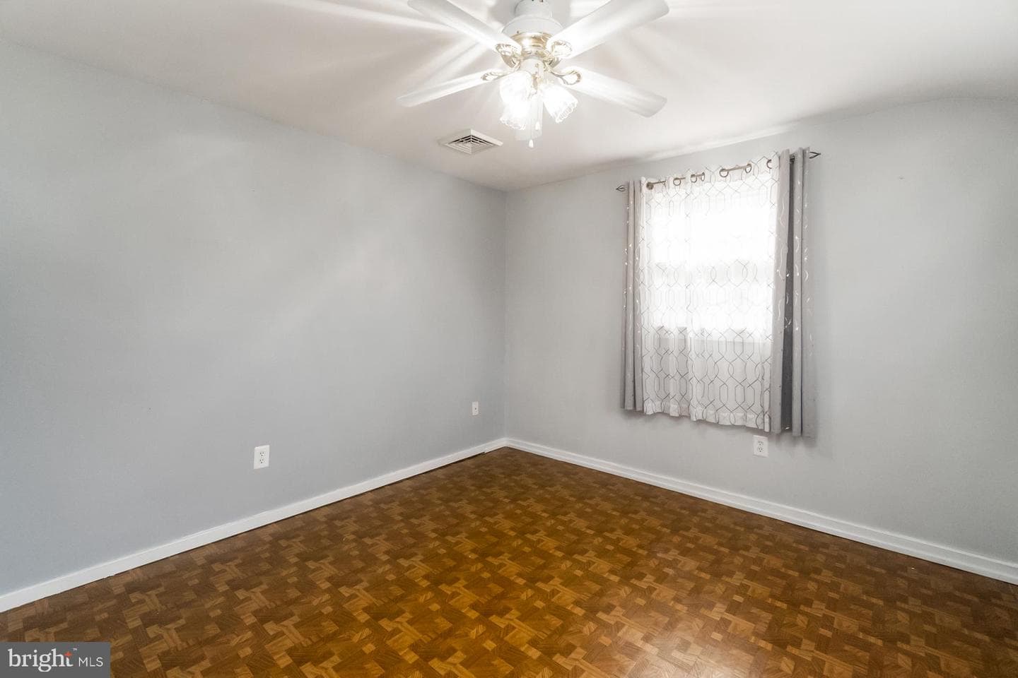 1103 Lansdale Avenue photo 35