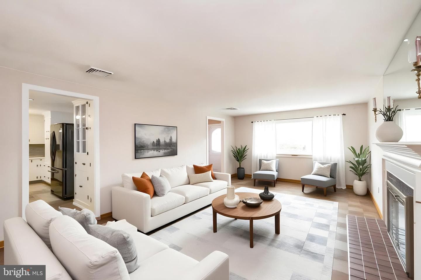 1103 Lansdale Avenue photo 4