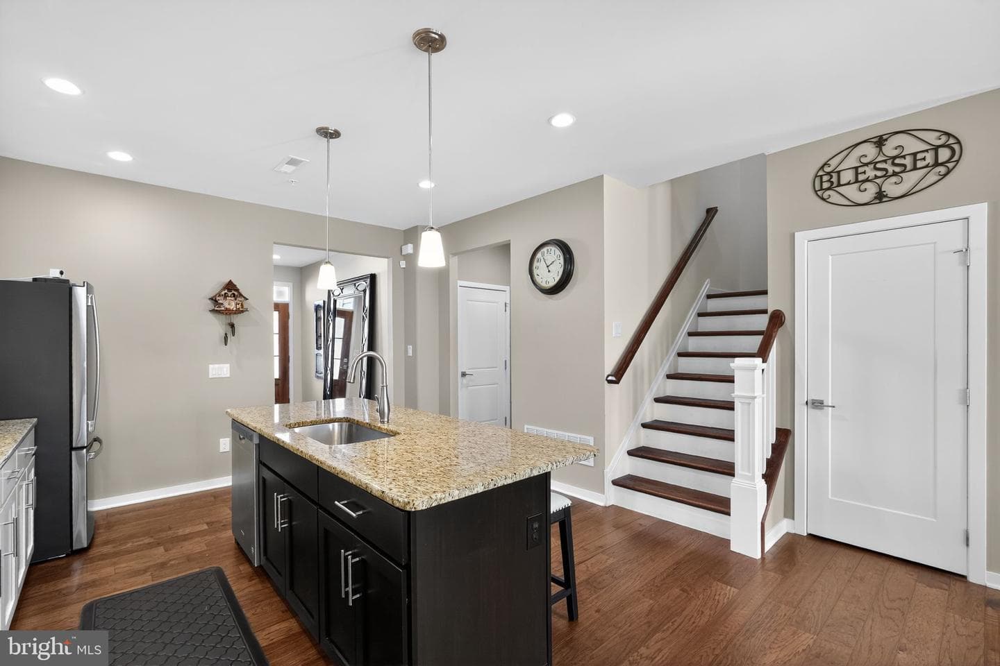 417 Wynstone Court photo 8