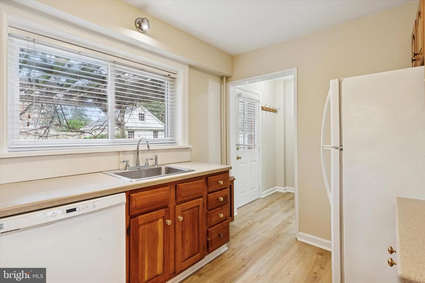 1642 Locust Street photo 10