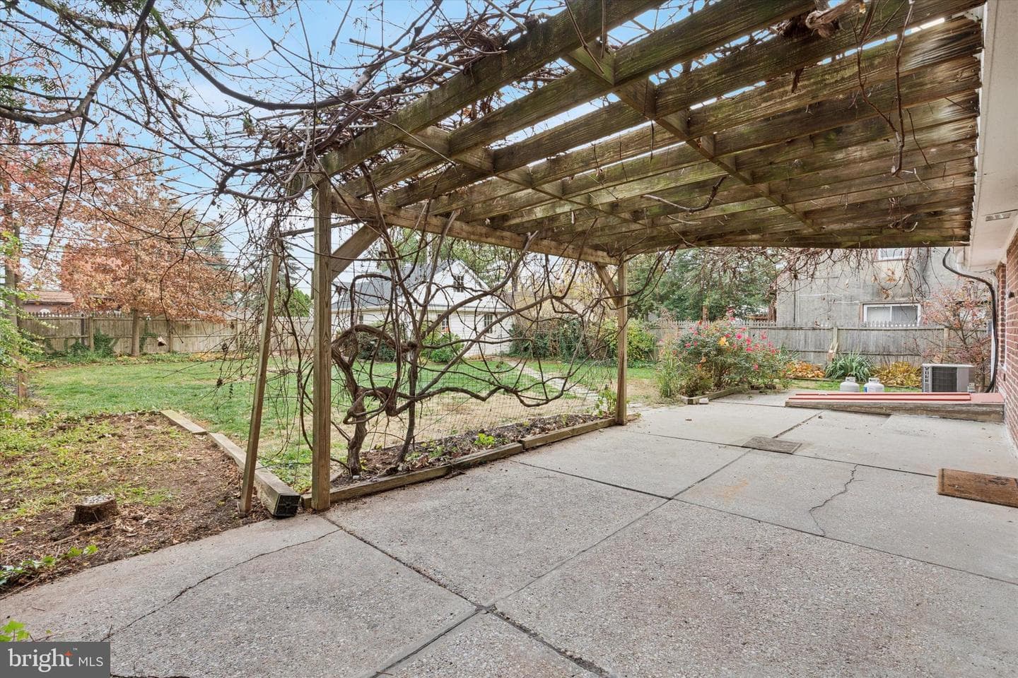 1642 Locust Street photo 22