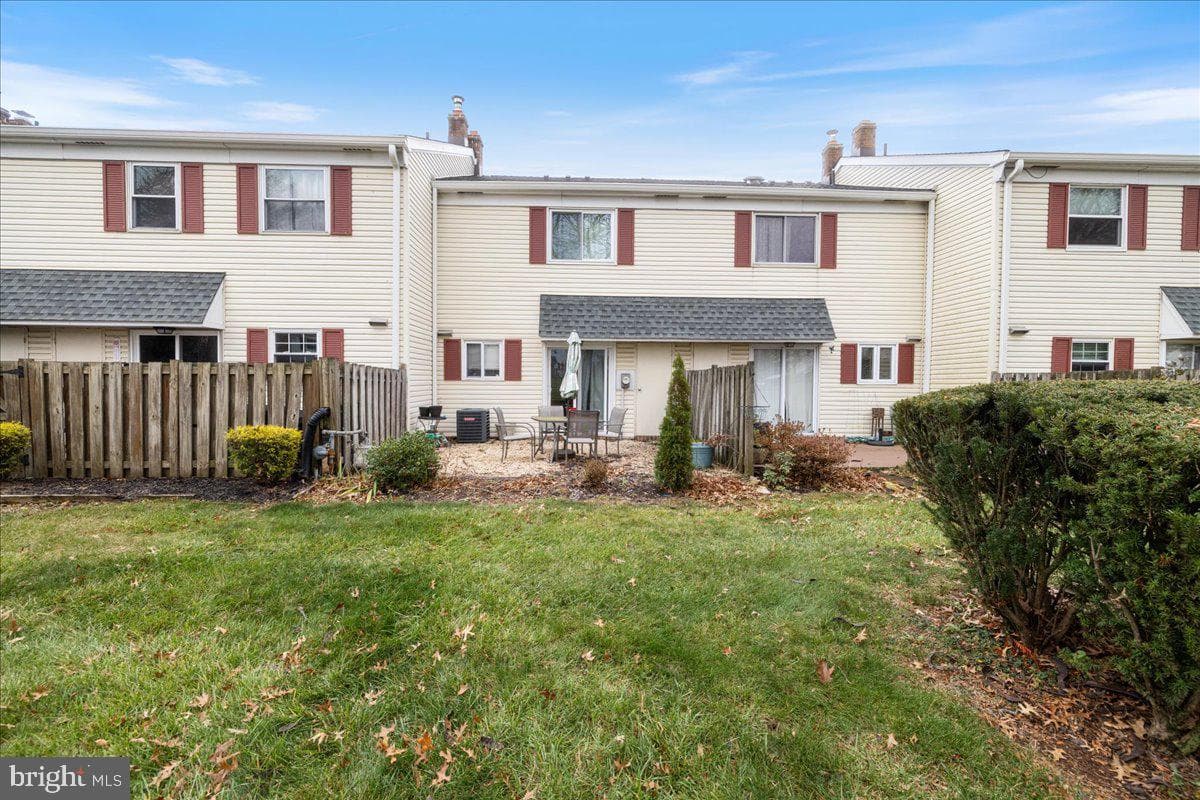 506 Clarella Court photo 20