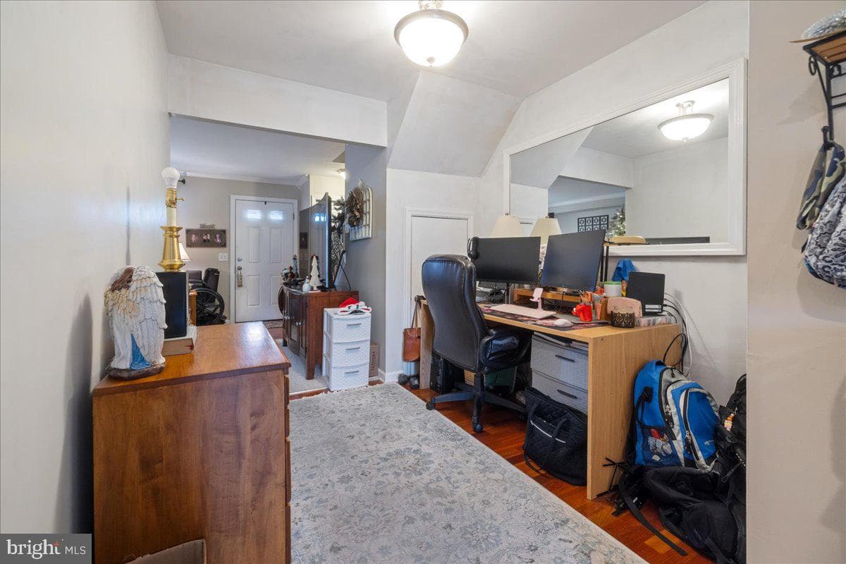 506 Clarella Court photo 8