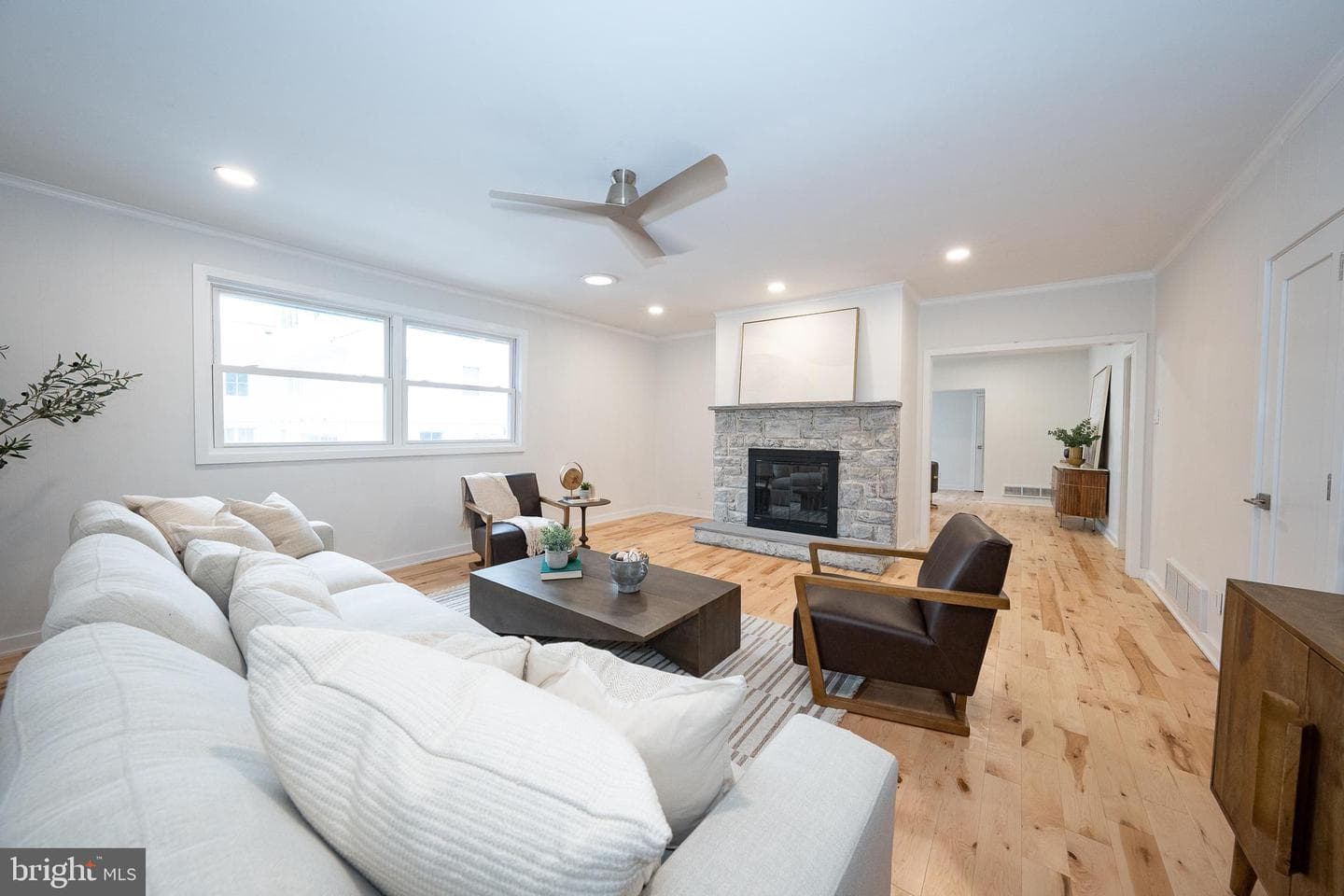 115 David Road photo 11