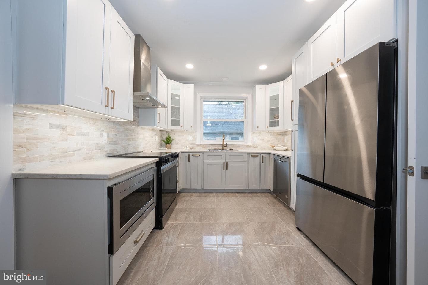 115 David Road photo 13