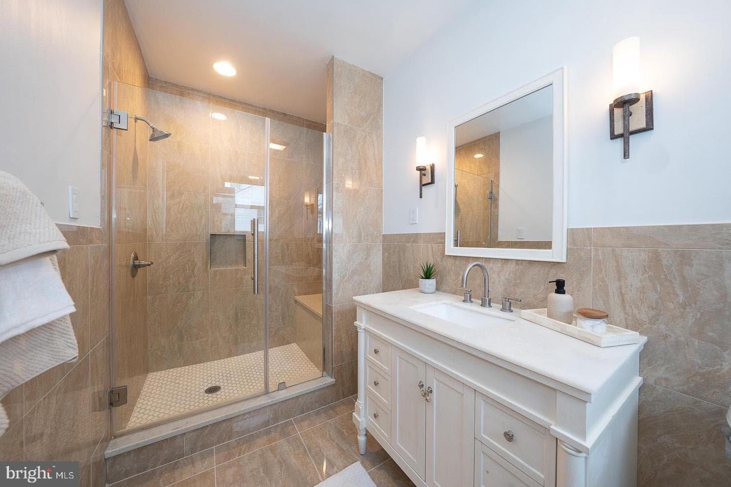 115 David Road photo 40