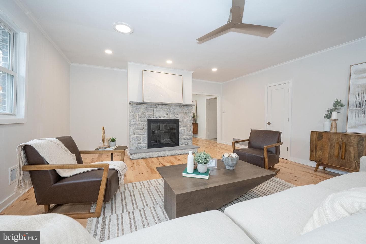 115 David Road photo 8