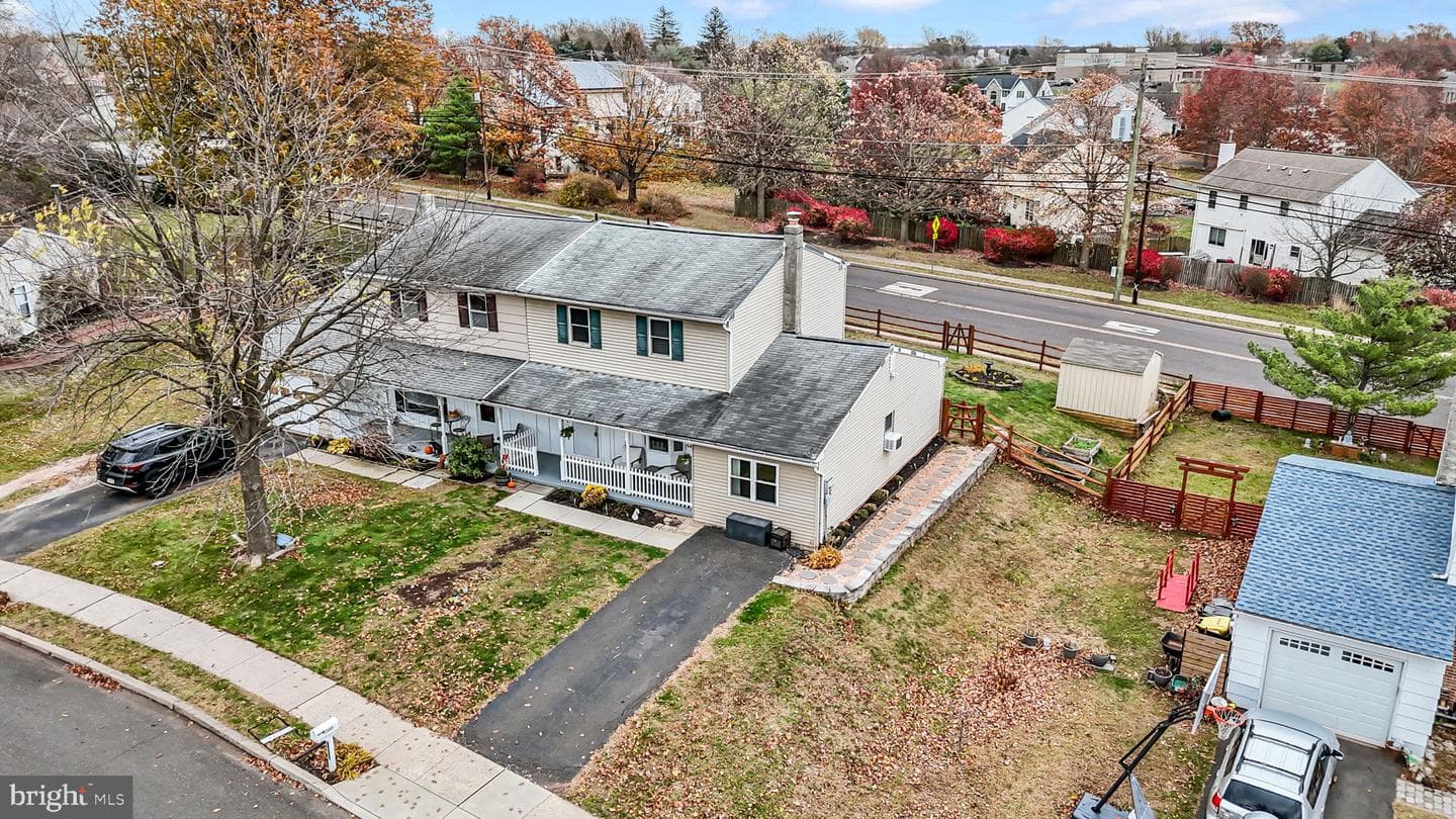 2805 N Ford Drive photo 29
