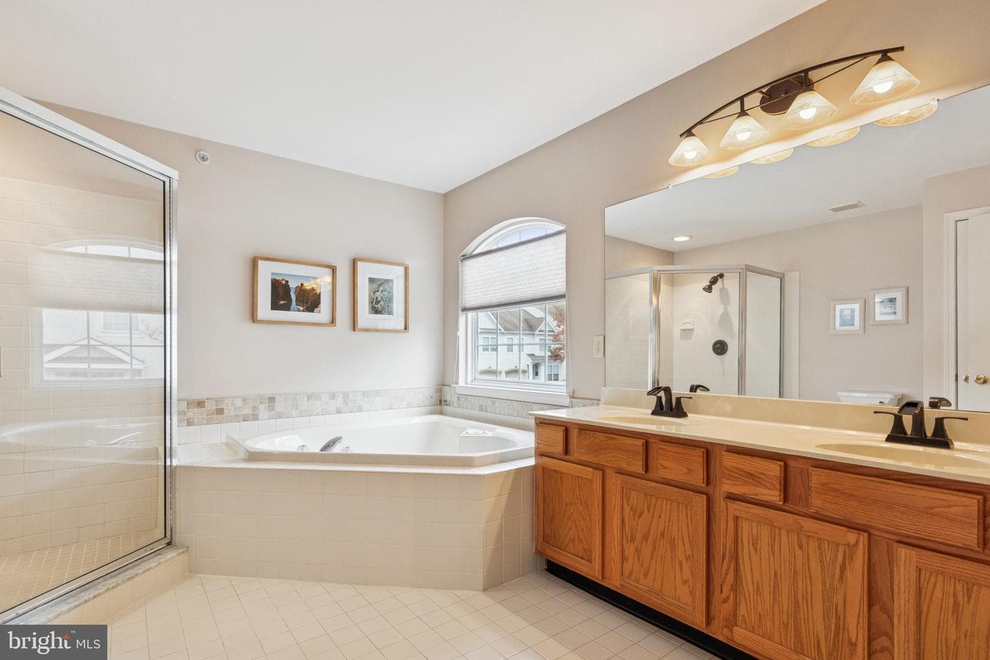 310 Rolling Hill Drive photo 18