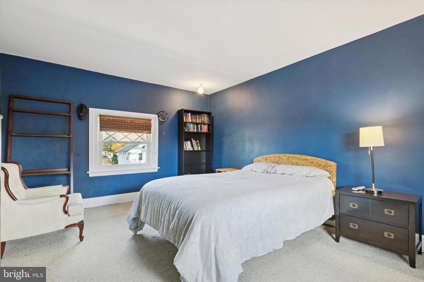 2444 Fairhill Avenue photo 37