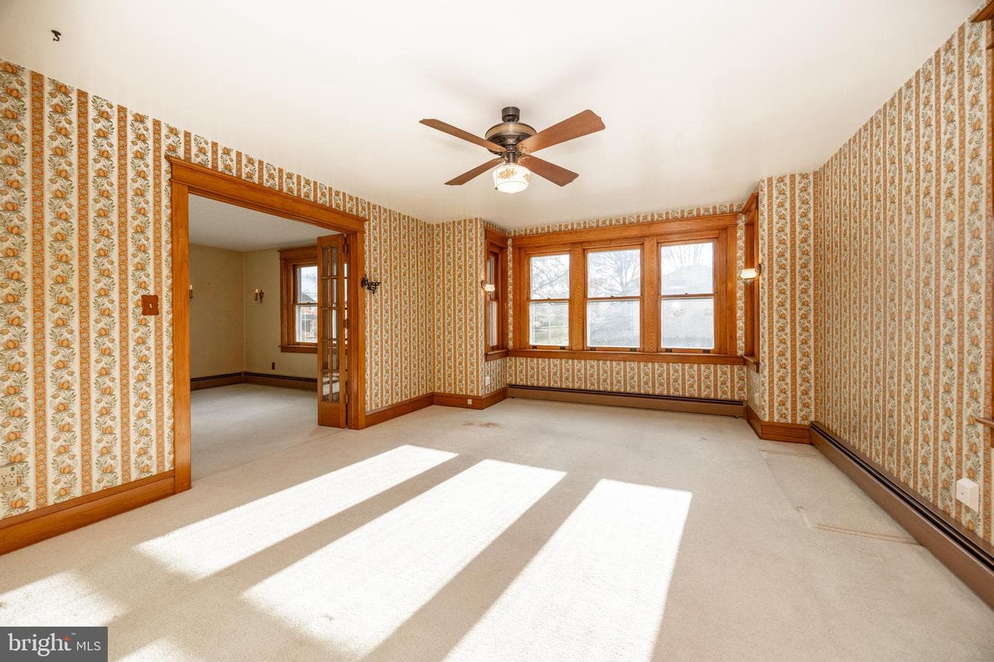 323 Broad Street photo 19