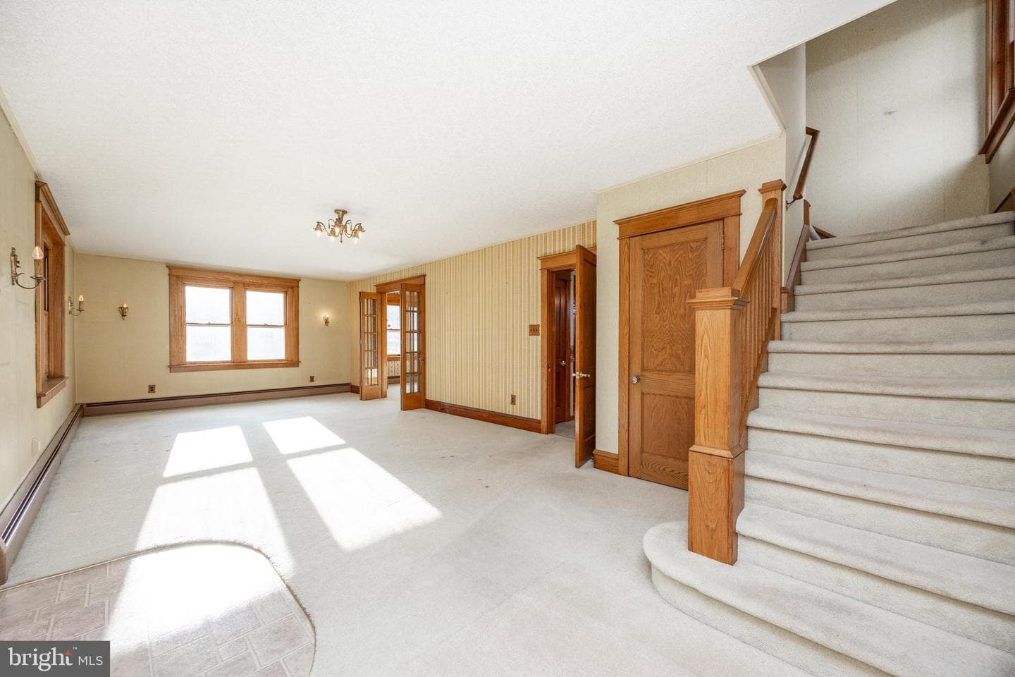 323 Broad Street photo 26